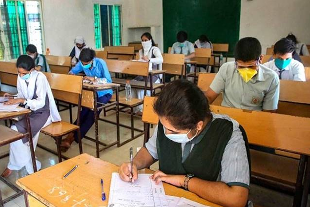 Delhi Schools Closes for Imminent Danger and Not Reopen Now